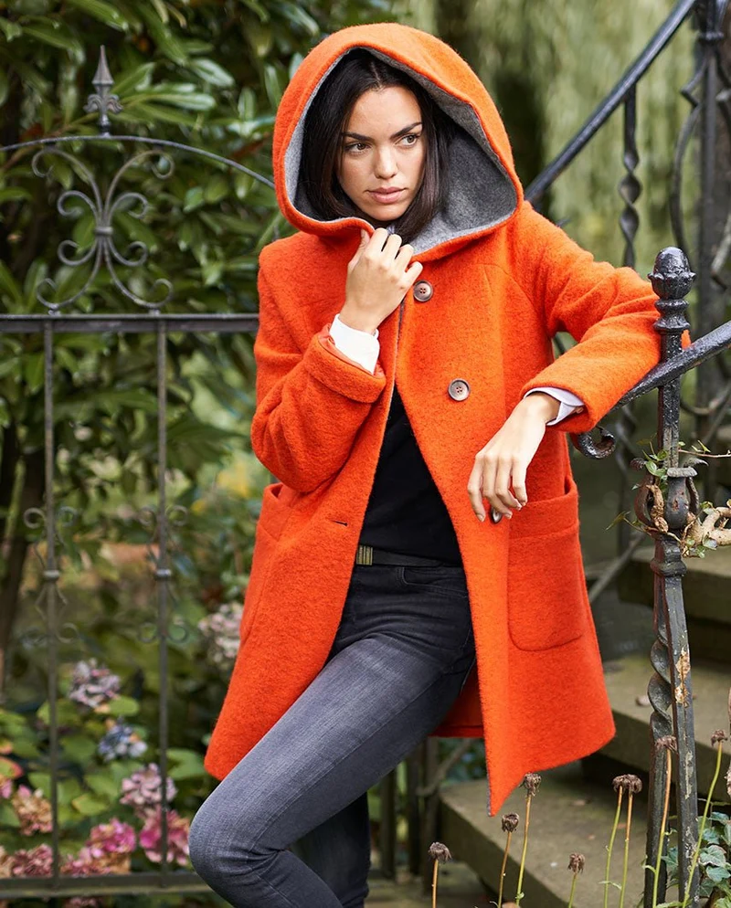 Walkmantel "Sally" mit Kapuze in burnt orange