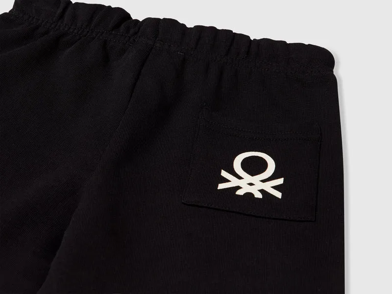 Bermudashorts aus Baumwollfleece