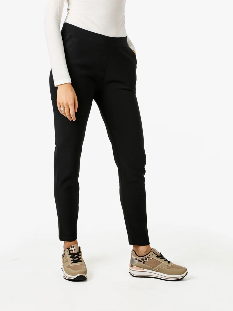 Pantaloni donna con elastico in vita e interno felpato - nero