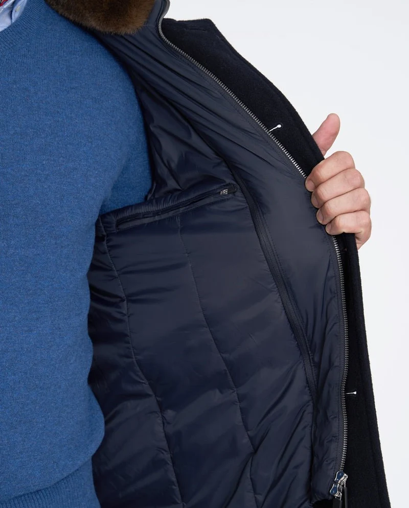 Herrenmantel "Lucas" mit Westeneinsatz in navy aus Woll-Kaschmirmix