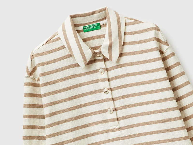 Gestreiftes Sweatshirt-Poloshirt