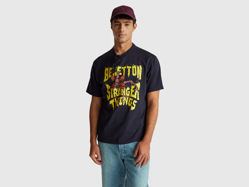 T-Shirt mit "Stranger Things"-Print