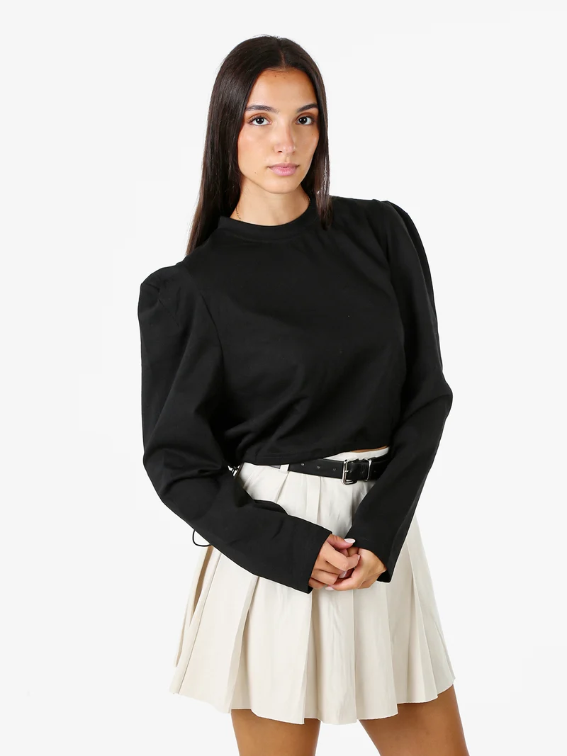 T-shirt donna cropped con maniche lunghe a sbuffo - nero