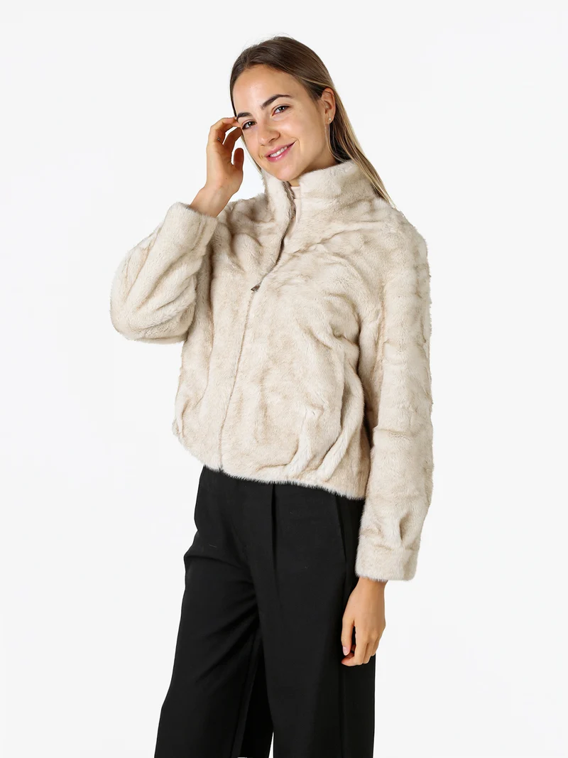 Cappotto corto da donna in ecopelliccia con cerniera - beige