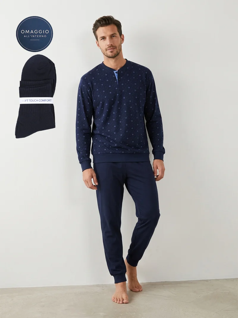 Pigiama lungo da uomo in cotone interlock con stampe e calze incluse - blu scuro