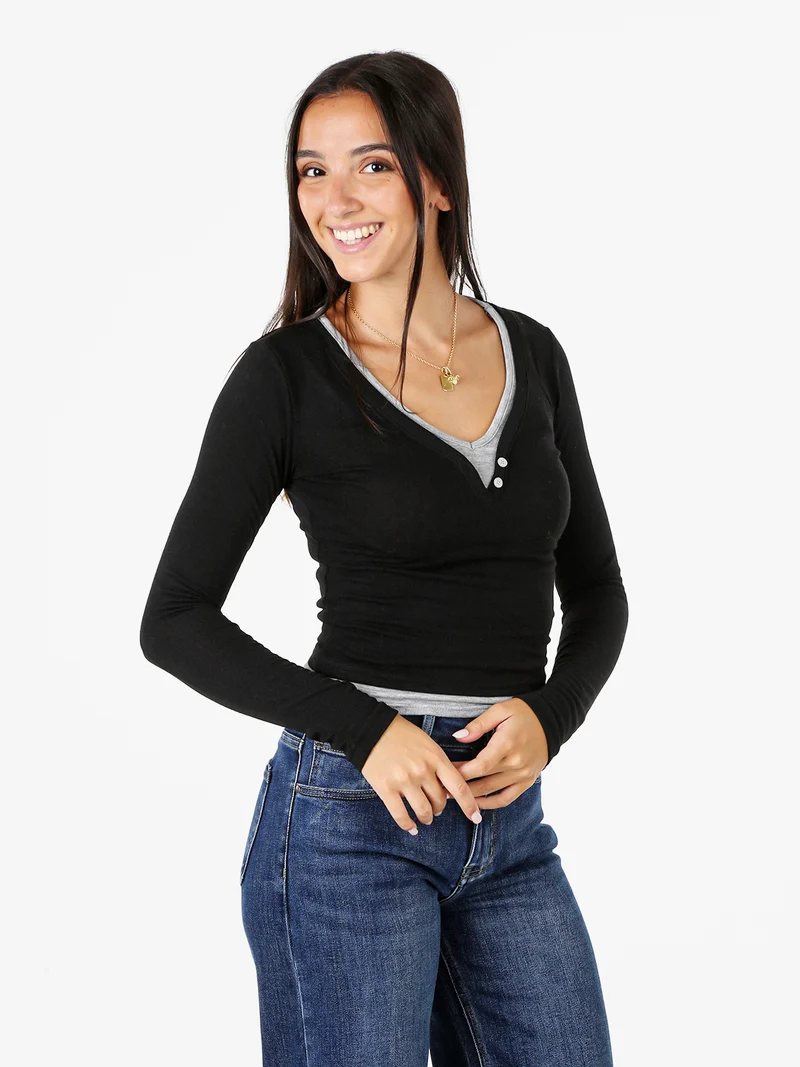 Maglia donna a maniche lunghe in cotone con doppio scollo a V - nero