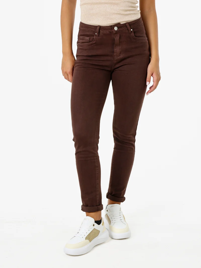 Pantaloni jeans da donna slim fit - moro