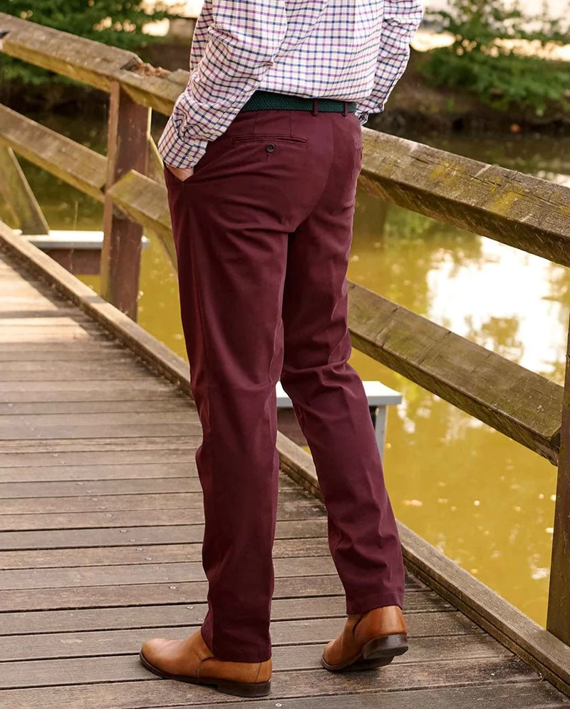 Herren-Winter-Chino "Mr. Jones" in rot – Premium Pima-Cotton