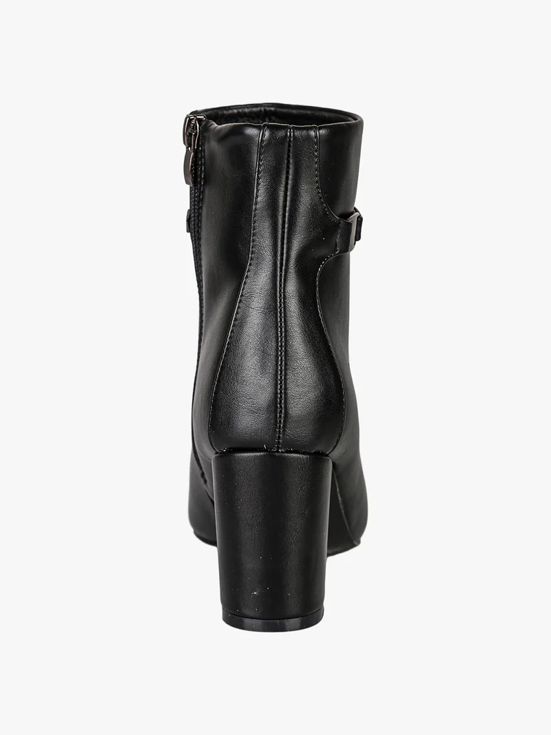 Tronchetti donna a punta con tacco largo e cinturino decorativo - nero