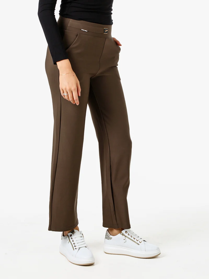 Pantaloni donna elasticizzati a vita alta con dettaglio - marrone