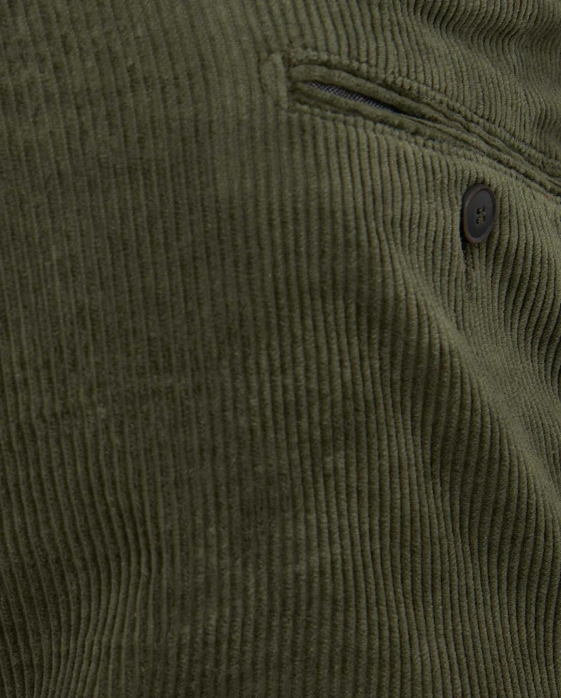 Herren Cordhose "Mr. Bradley" aus Genuacord in forrest
