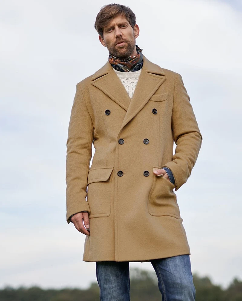 Zweireiher Wollmantel "Dorchester" in camel aus Woll-Kaschmir-Qualität für Herren