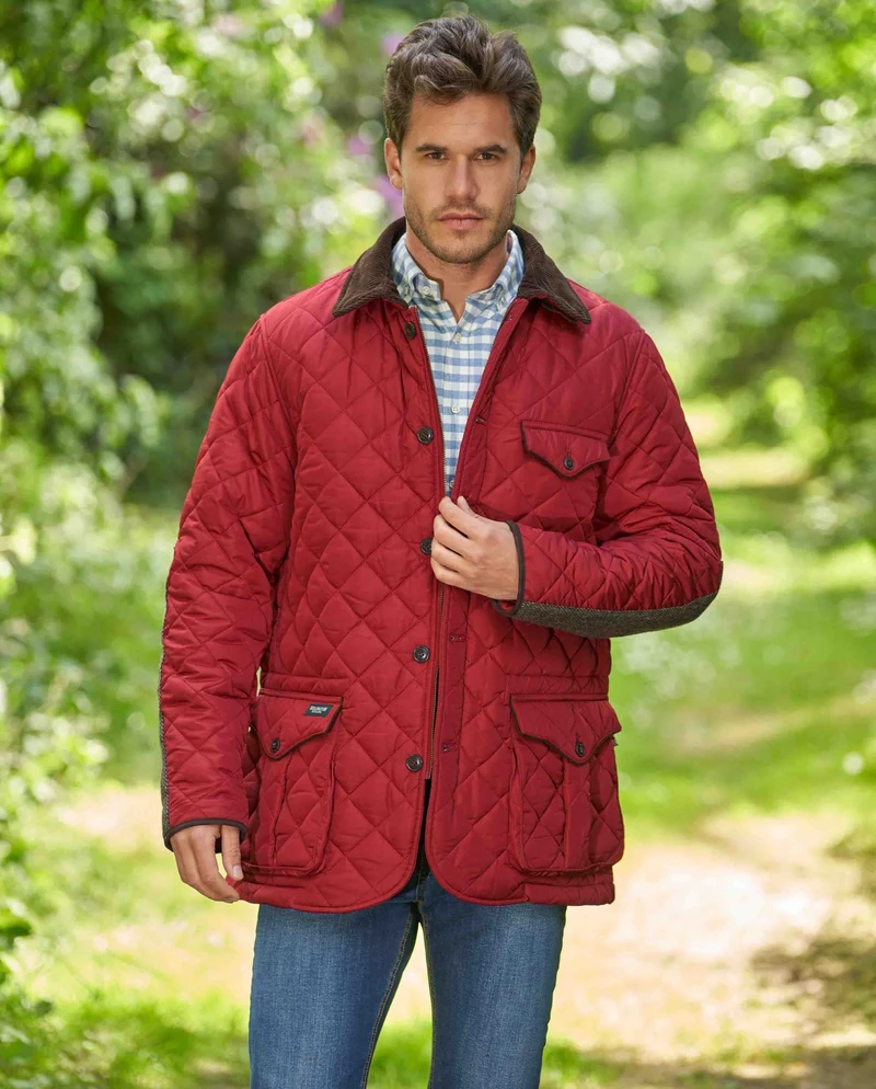 Herren Steppjacke "Boston" in red Dahlia mit Harris Tweed Applikationen
