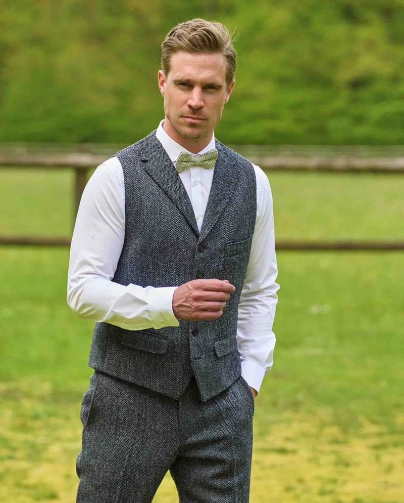 Harris Tweed Weste "Wales" in anthra herringbone