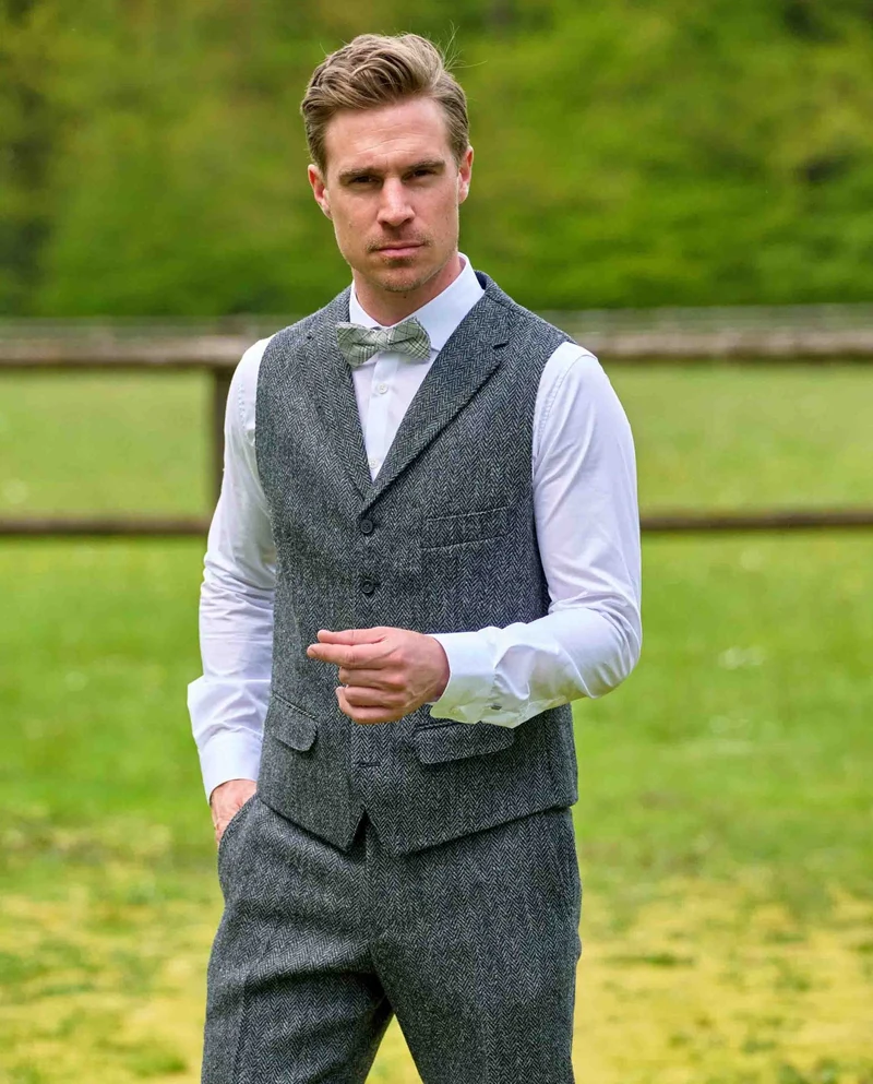 Harris Tweed Weste "Wales" in anthra herringbone