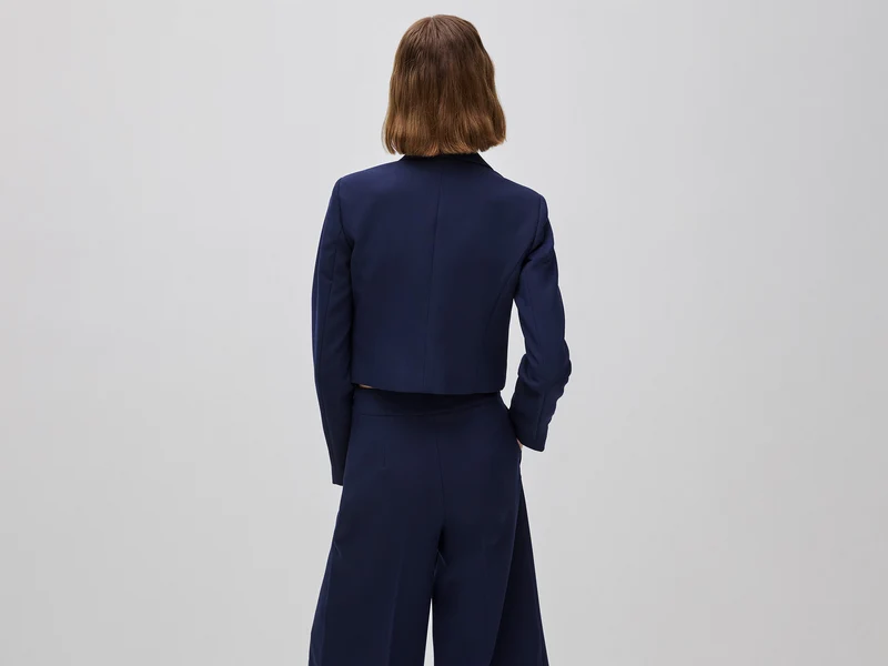Kurz geschnittener Blazer