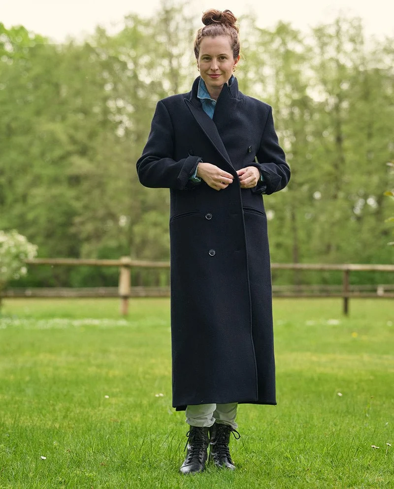 Langer Damenmantel "Dorry" in navy aus Woll-Kaschmirqualität