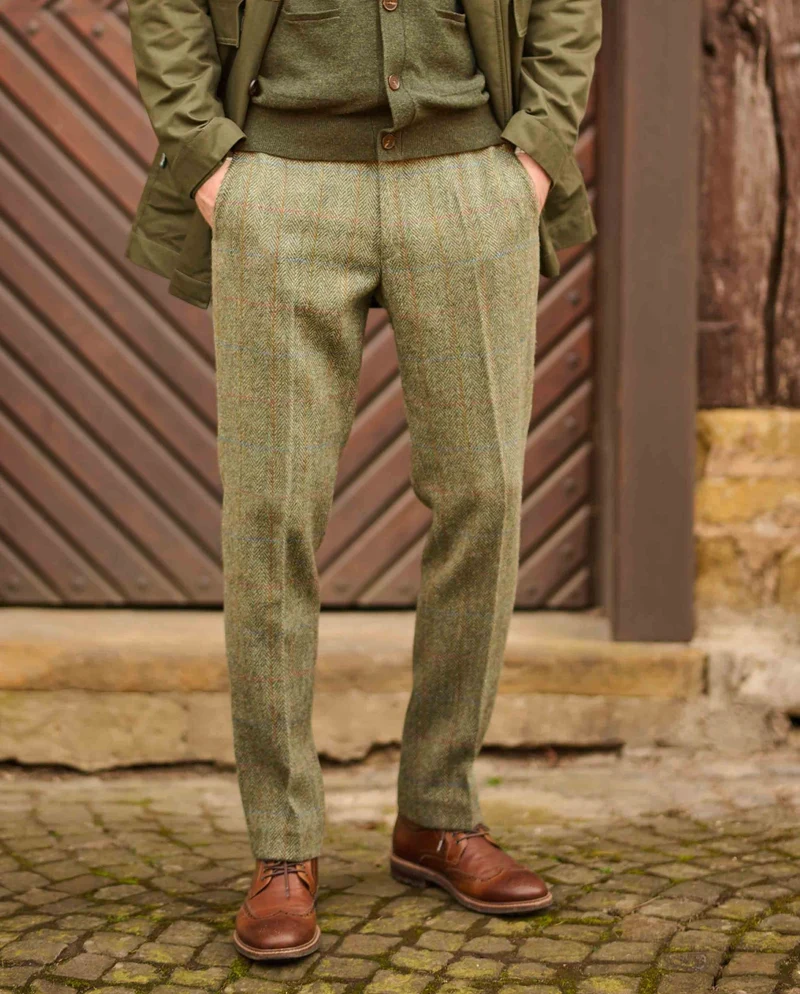 Harris Tweed Hose "Mr. Miller" in light green