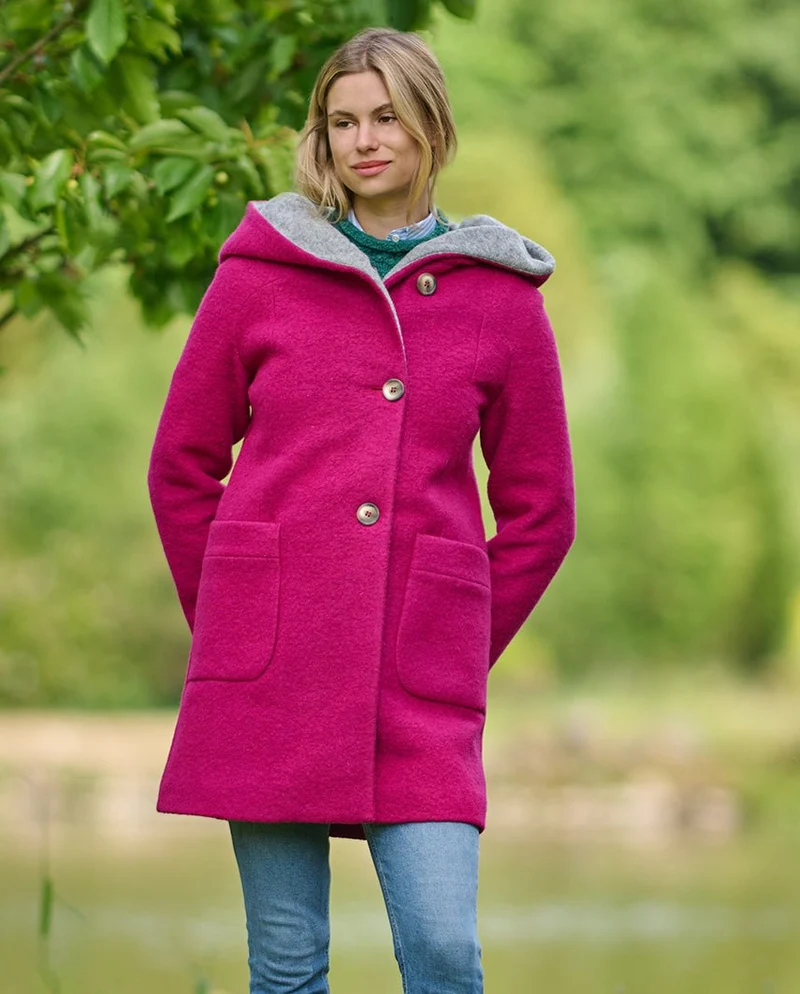 Walkmantel "Sally" mit Kapuze in fuchsia
