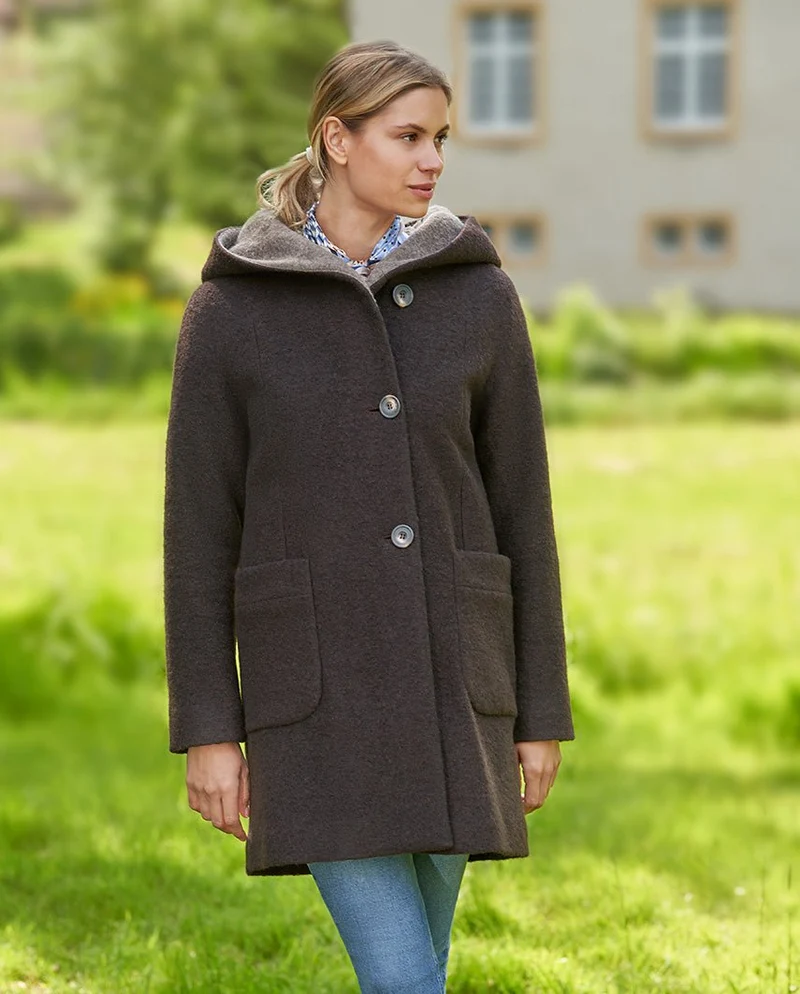 Walkmantel "Sally" mit Kapuze in chocobrown