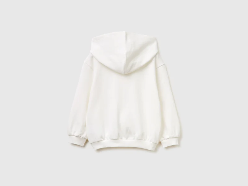Sweatshirt mit Kirschaufnäher