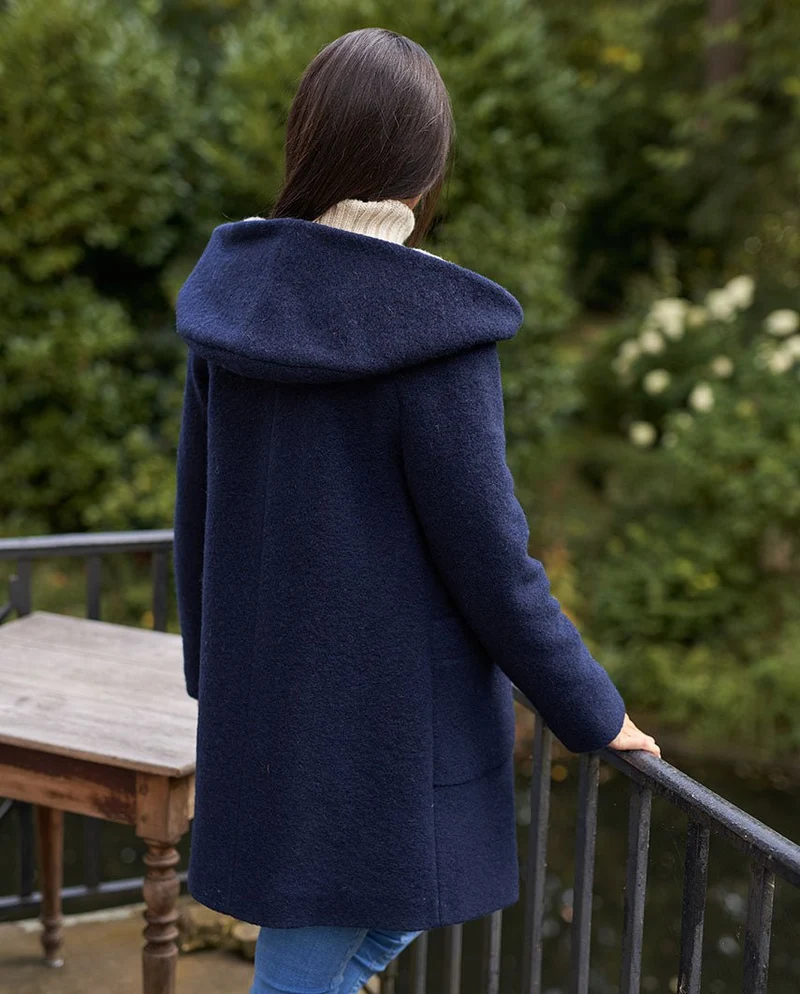 Walkmantel "Sally" mit Kapuze in navy