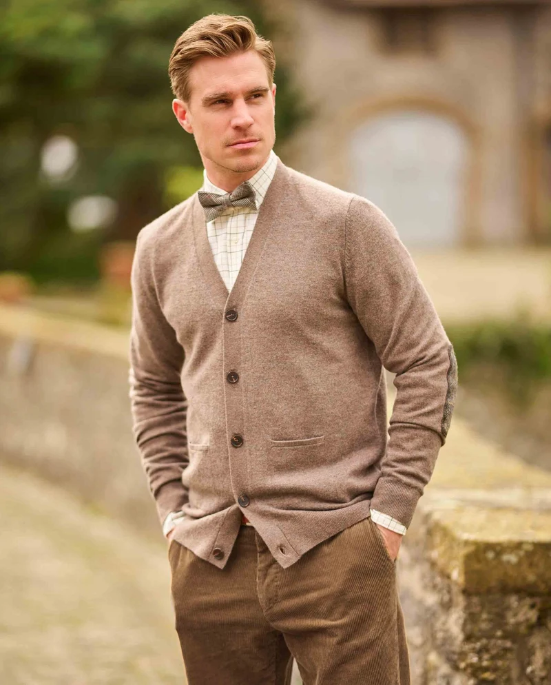 Herren Merino-Strickjacke "The Cardigan" in taupe