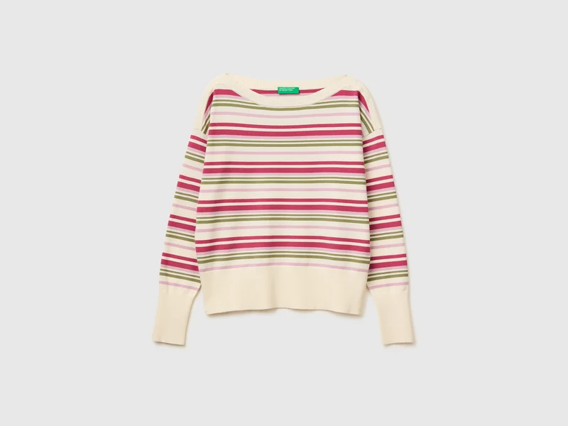 Gestreifter Pullover mit U-Boot-Ausschnitt