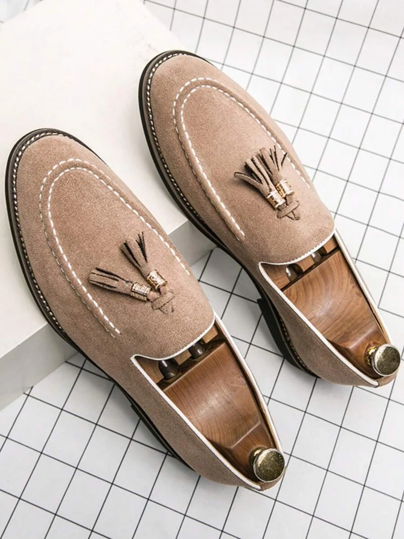 Elegant Suede Tassel Loafers