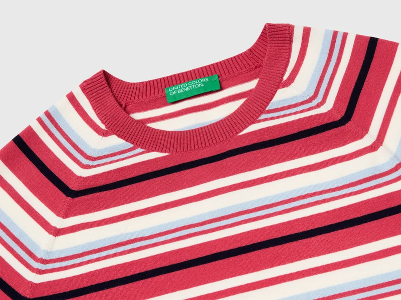 Gestreiftes Pullover