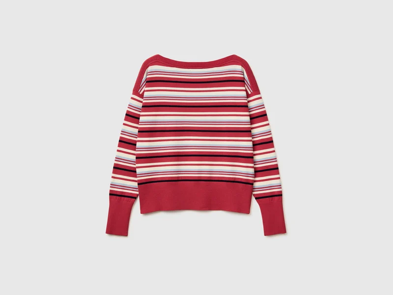 Gestreifter Pullover mit U-Boot-Ausschnitt