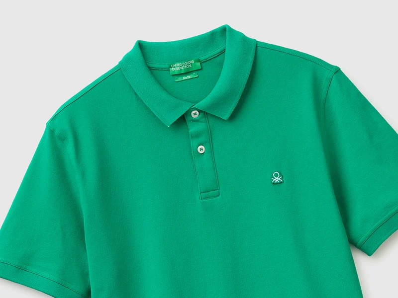 Poloshirt in schmaler Passform