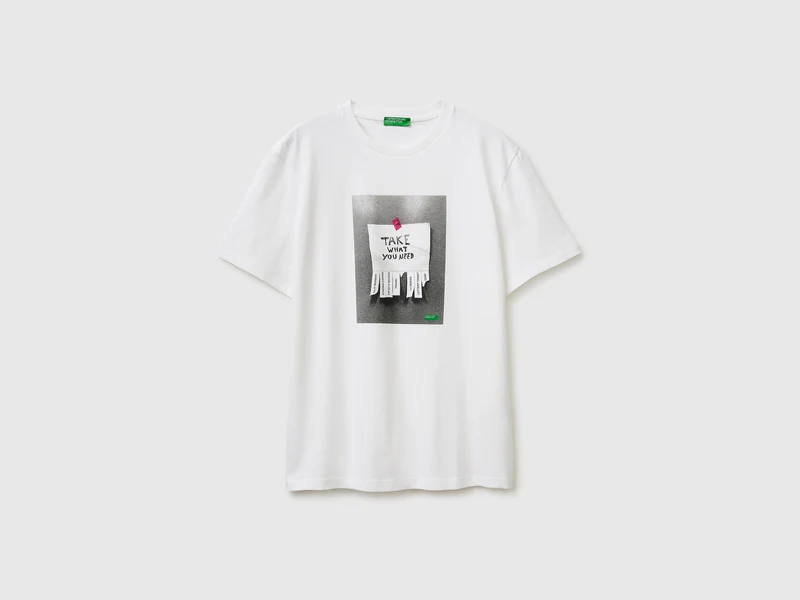 Bedrucktes T-Shirt