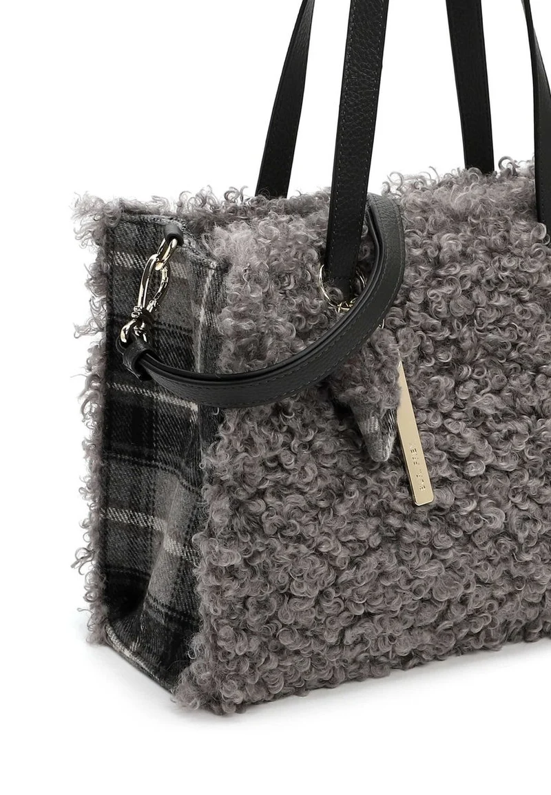 Shopper SFY Cindy