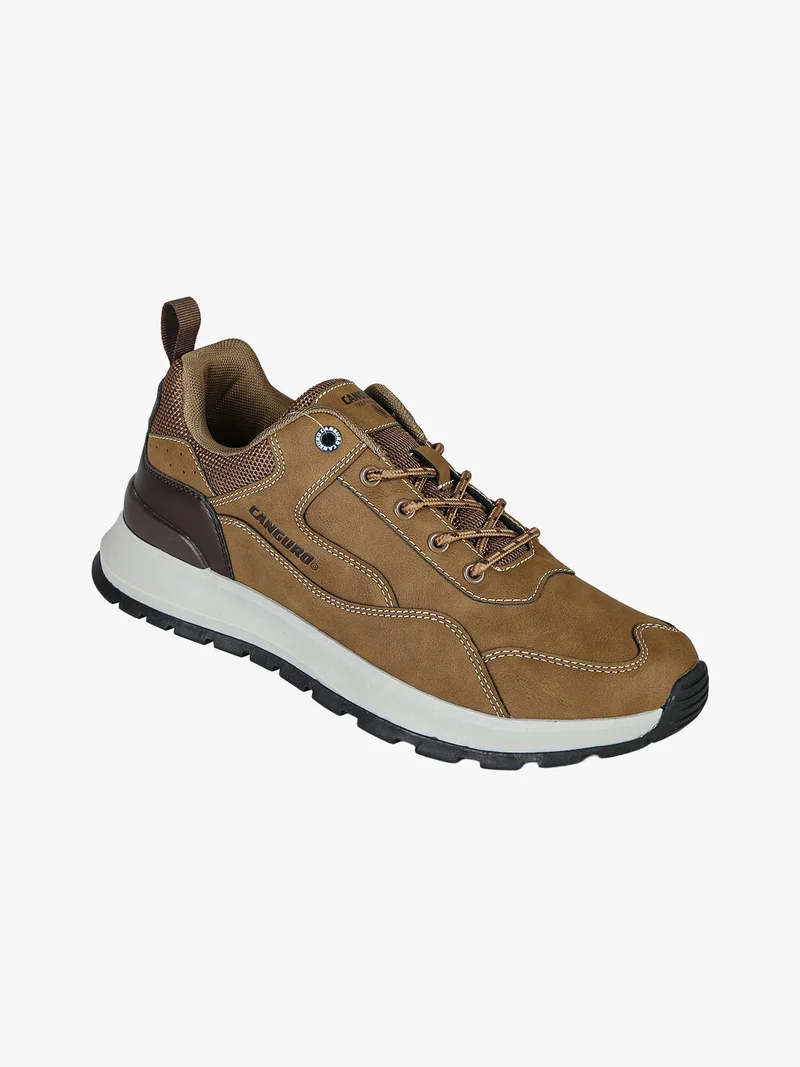 Sneakers da uomo stringate in ecopelle - marrone