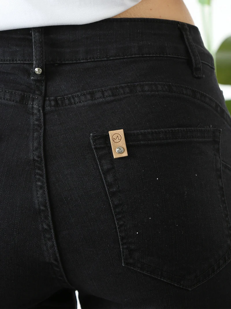 Pantaloni jeans push-up da donna taglie grandi - nero