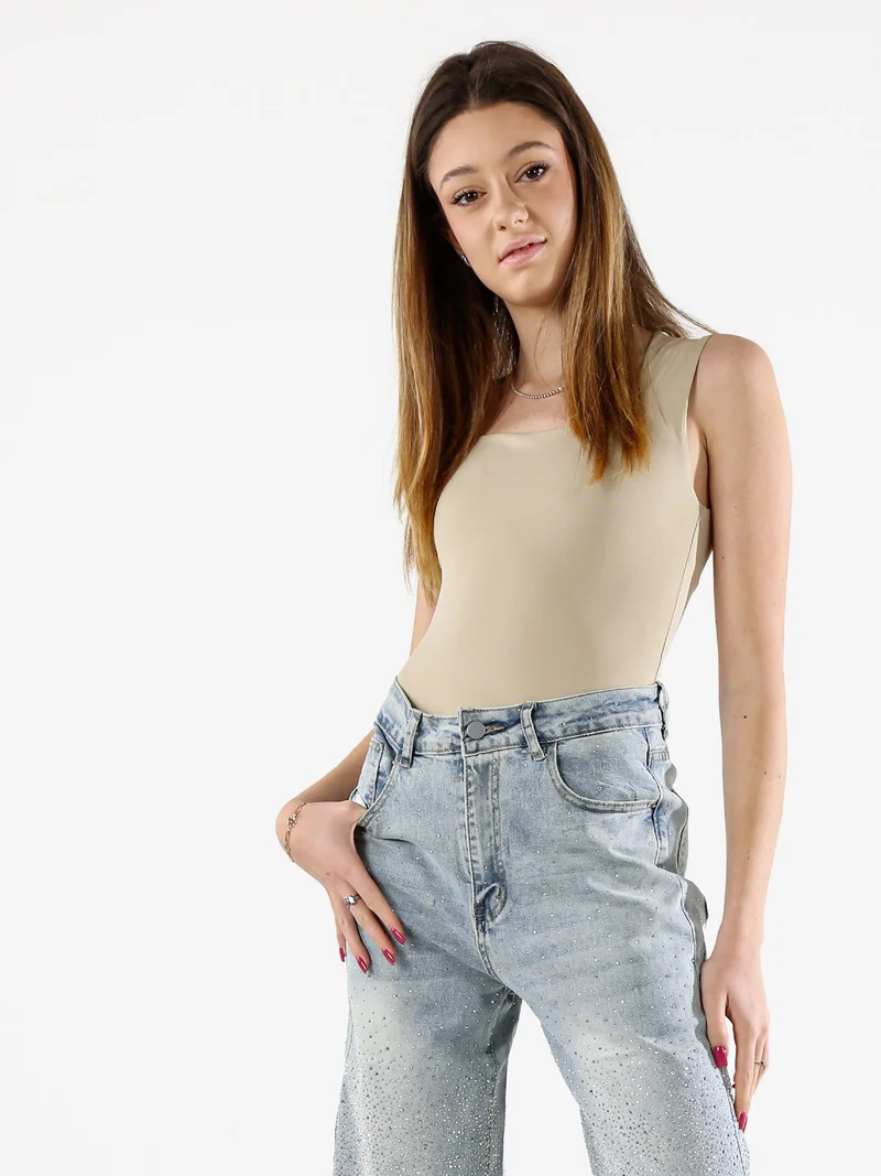 Body donna senza maniche con scollo quadrato - beige