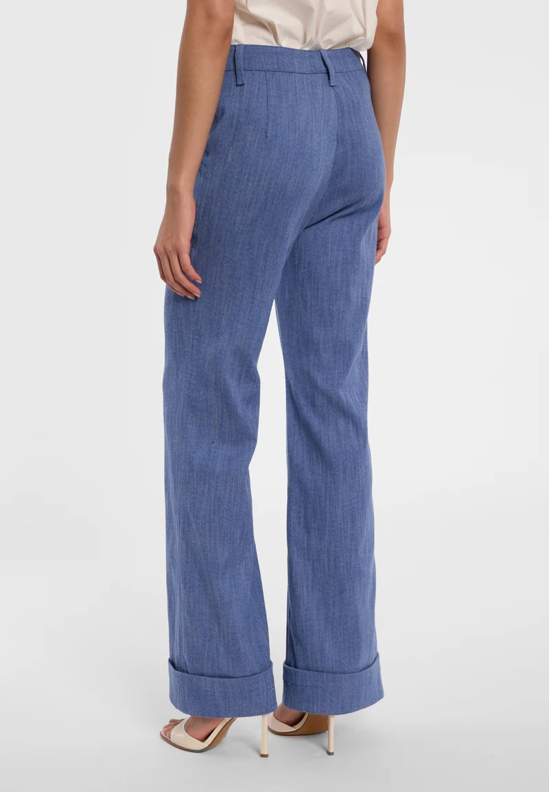 Bootcut Hose Doari