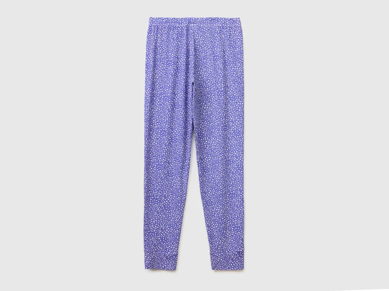 Hose mit Blumenmuster