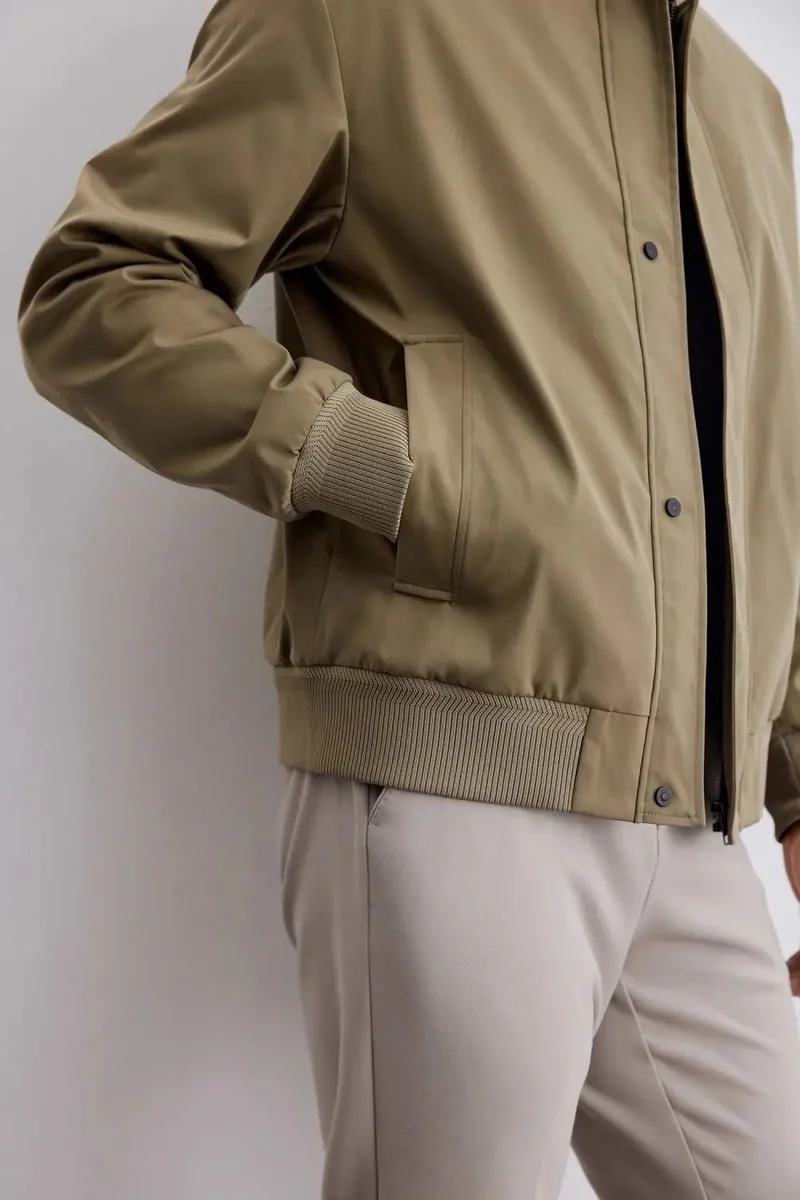 Elegant Bomber Jacket