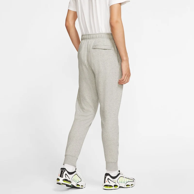 NIKE Herren Sweathose Club – Komfort & Style