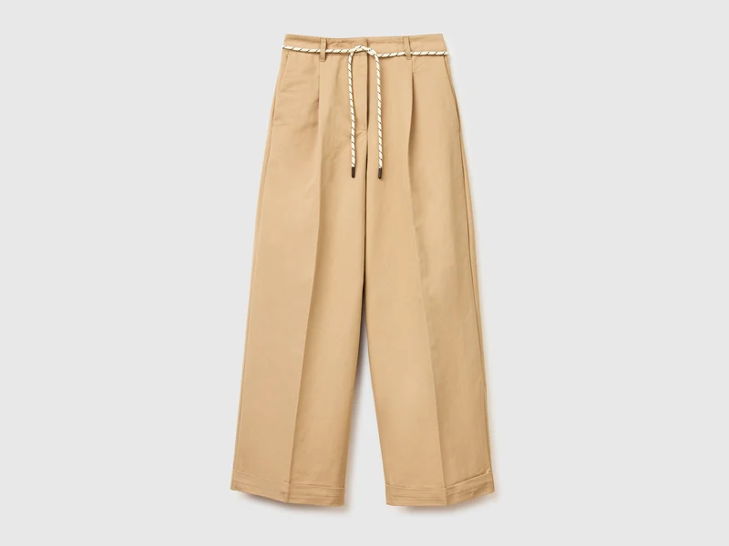 Hose mit Kordelzug
