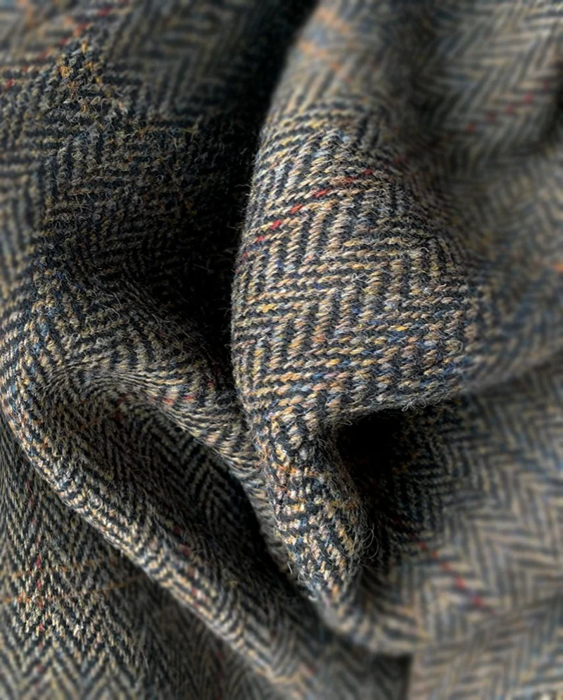 Harris Tweed Weste "Wales" in highland green herringbone