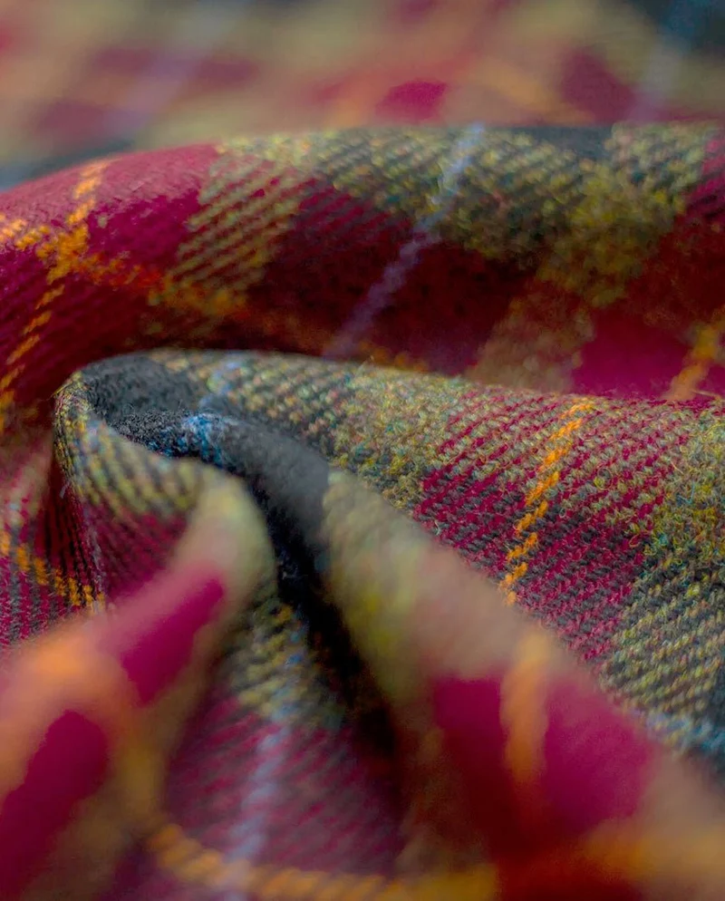 Tailor - chice Weste aus original Harris Tweed in Check of Island