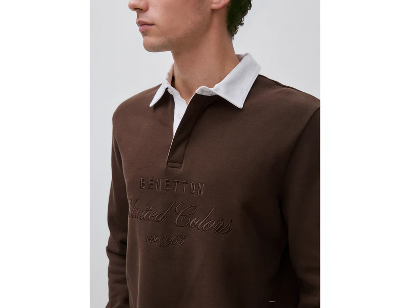 Poloshirt aus 100 % Baumwolle mit Stickerei