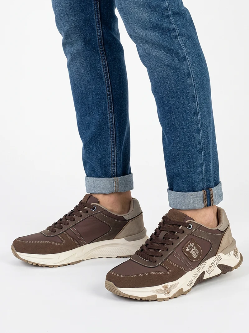 Sneakers stringate da uomo con plantare memory soft - moro