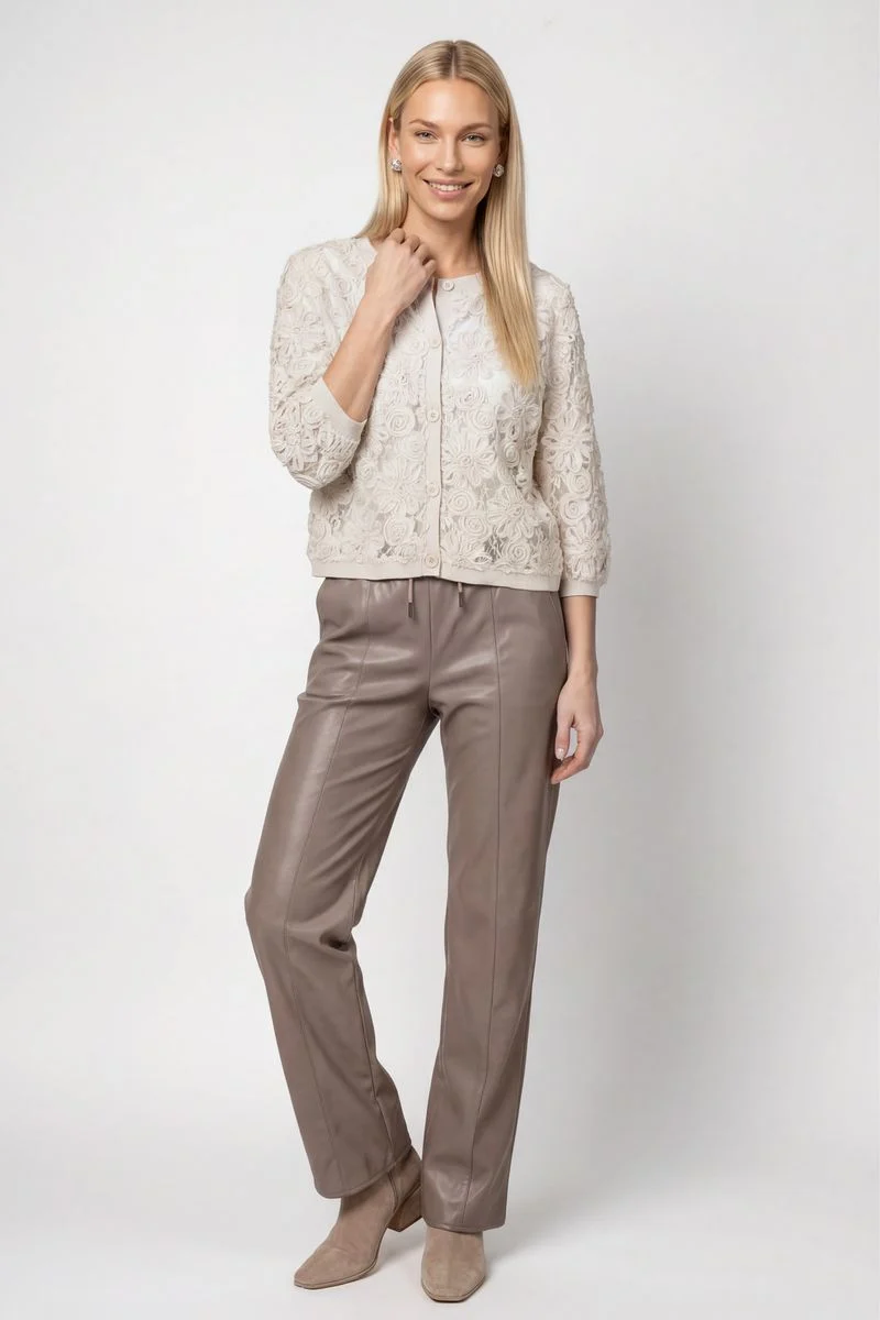 Strickjacke mit Blumenmuster