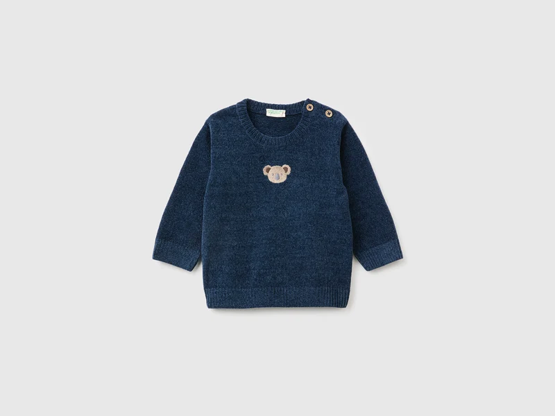 Chenille-Pullover mit Stickerei