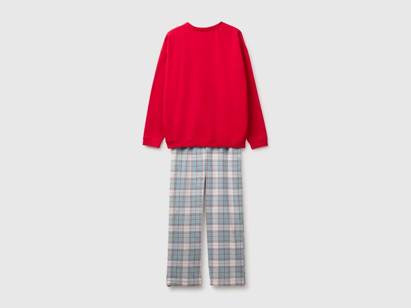 Pyjama mit Sweatshirt