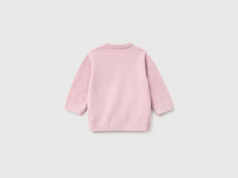 Chenille-Pullover mit Stickerei